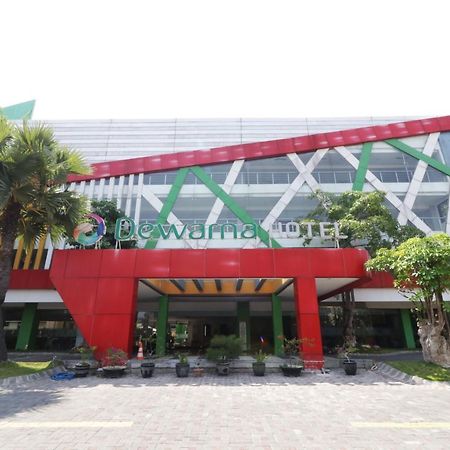 Dewarna Hotel Bojonegoro Exteriör bild