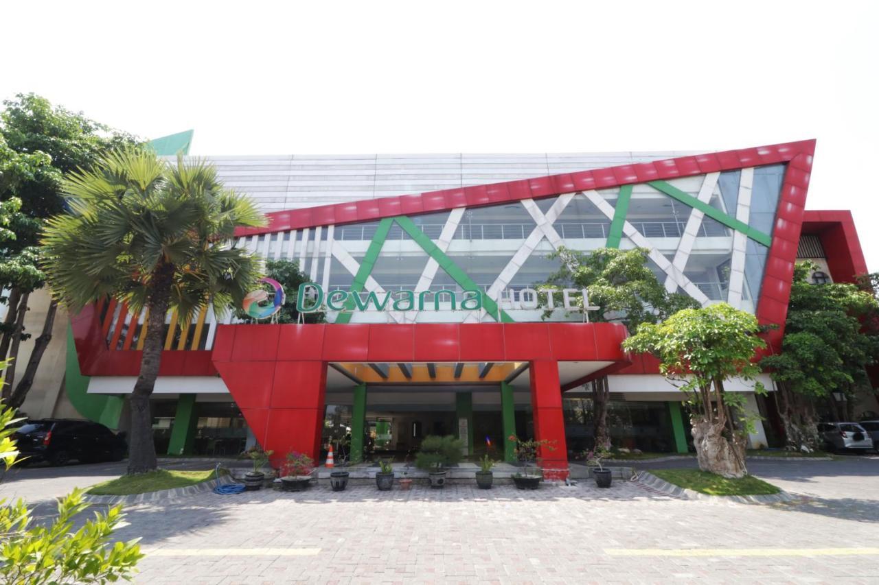 Dewarna Hotel Bojonegoro Exteriör bild